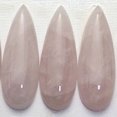 Розовый кварц, кабошон капля 14х40
